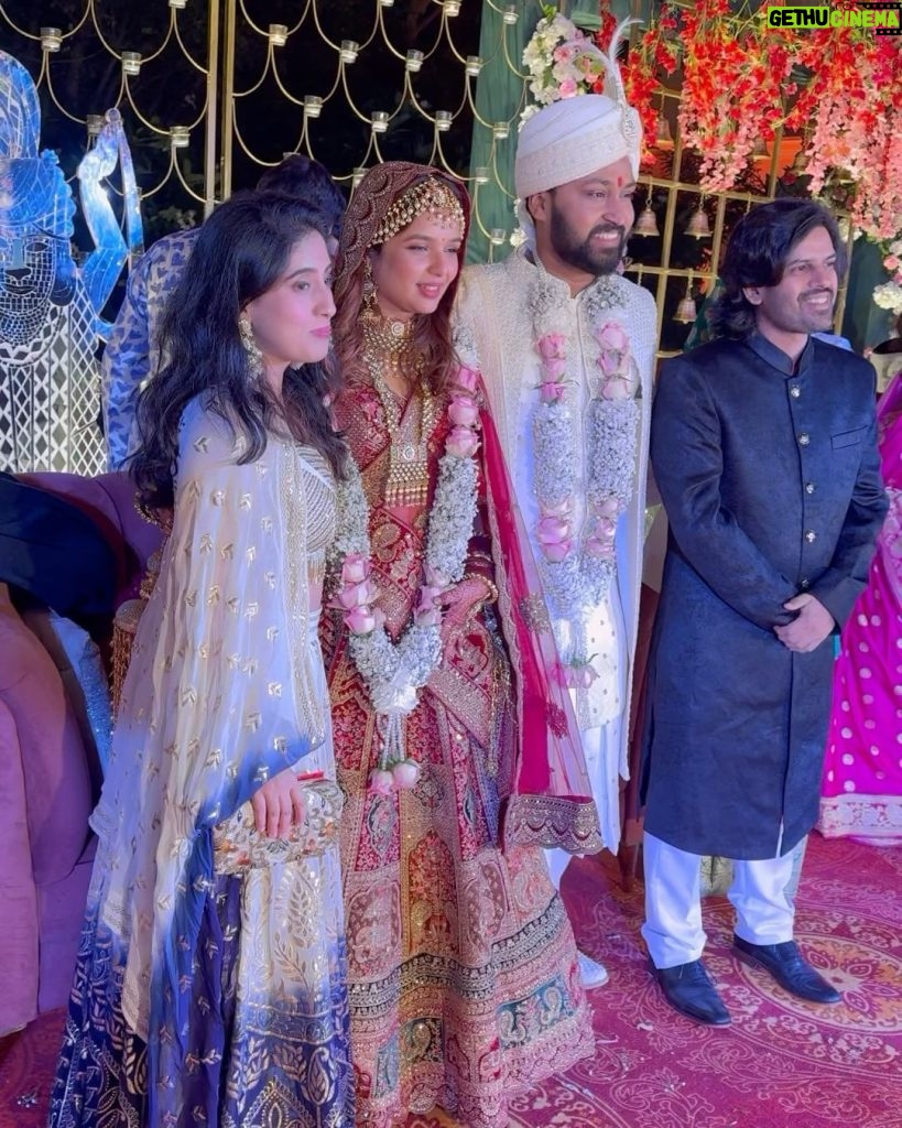 Sameeksha Sud Instagram - Congratulations @neha.pandey_02 ❤️ #indianwedding #nehulkishadi My outfit @pallavijaipur Lucky outfit @azorafashions Jaipur, Rajasthan
