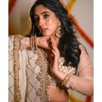 Sameeksha Sud Instagram - Dil💞wali Diwali… 🪔✨ #diwali Outfit @sanghavi_renthouse_official Make up @shine_and_shadow_