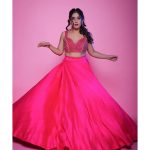 Sameeksha Sud Instagram - Goreya nu dafa karo… 🩷 #indian #pictureoftheday