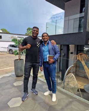 Samuel Eto'o Instagram - BIG MEN @francisngannou 👏🏿👏🏿👏🏿👏🏿👏🏿🇨🇲🇨🇲🇨🇲🇨🇲🇨🇲🇨🇲🇨🇲🇨🇲❤️👌🏿👌🏿👌🏿👌🏿👌🏿🥇🥇🥇@pflmma