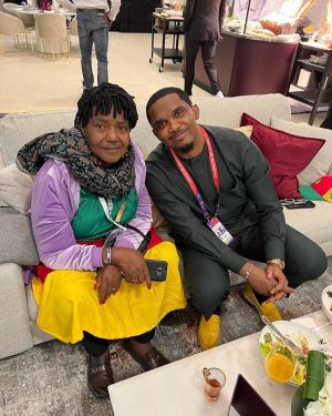 Samuel Eto'o Instagram - Maman … mon viatique! 

Maman, Merci ne sera jamais suffisant pour te dire ma gratitude pour ta foi en moi.

Ce soir , Tout est Toi, et tu es Tout. 
Même lorsque tout le monde doute … tu me conserves ta confiance .
Je suis privilégié de bénéficier de ton amour inconditionnel. 

Tu m’accompagnes dans tous mes combats … même lorsque je suis seul contre tous … TU ES TOUJOURS là. 
Merci Maman , Mon viatique.

Mom … my viaticum!

Mom, Thank you will never be enough to tell you my gratitude for your faith in me.

Tonight, All is You, and You are All.

Even when everyone doubts me… you keep your trust in me.

I am to benefit from your unconditional love. You accompany me in all my fights... even when I am alone against all... YOU ARE ALWAYS there.

Thank you Mom, My viaticum.