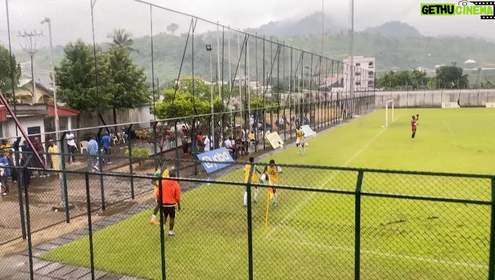 Samuel Eto'o Instagram - All么 LIMBE , Mon Beau pays 馃嚚馃嚥馃嚚馃嚥馃嚚馃嚥馃嚚馃嚥 @fecafootofficiel