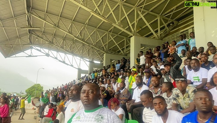 Samuel Eto'o Instagram - All么 LIMBE , Mon Beau pays 馃嚚馃嚥馃嚚馃嚥馃嚚馃嚥馃嚚馃嚥 @fecafootofficiel