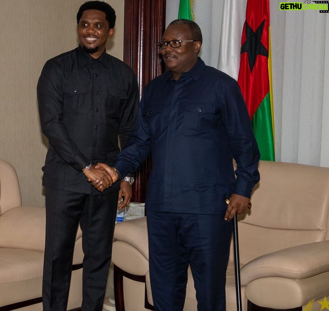 Samuel Eto'o - 49.9K Likes - Ce 24 mai, j’ai eu l’immense privilège d’être reçu en audience, par le Président de la Guinée Bissau, son Excellence Umaro Sissoco Embaló. Une rencontre de fraternité, qui m’a permis de me ressourcer chez-moi en Guinée Bissau 🙏🏿❤️