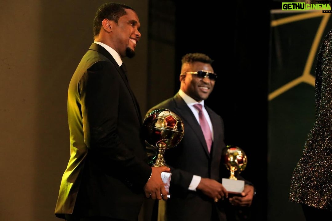 Samuel Eto'o - 57.9K Likes - Ballon d’or camerounais 2023 🇨🇲 MERCI Maman❤️ @francisngannou 🙏🏿🙏🏿🙏🏿🙏🏿🙏🏿🙏🏿🇨🇲
What a spectacular night celebrating our country’s greatest football talent at the second edition of Ballon d’Or Cameroon.
Congratulations to all the winners for their exceptional achievements during this football season and a special thank you to the First Lady of Cameroon for attending this event.
Here’s to a record-breaking 2024 ⚽️⚡️@fecafootofficiel