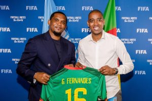 Samuel Eto'o Instagram - Productive audience for Cameroonian football with my brother Gianni Infantino, President of FIFA.

A beautiful and constructive meeting full of hope for Cameroonian football, on this 14th of September in France, with my brother Gianni Infantino, the President of FIFA. Our fruitful discussions led us to discuss the 3.0 project and, of course, the development of Cameroonian football. I extend my heartfelt gratitude to my brother Gianni for the attentive ear he lends to the progress of African football in general, and Cameroonian football in particular.
🙏 Audience productive pour le football Camerounais avec mon frère Gianni Infantino, Président de la FIFA.

Belle rencontre, constructive et porteuse d’espoirs pour le football Camerounais , ce 14 septembre en France , avec mon frère Gianni Infantino, le Président de la FIFA. Nos riches échanges nous ont conduit tour à tour à évoquer le projet 3.0, et, évidemment le développement du football Camerounais. Je renouvelle mon affectueuse gratitude à mon frère Gianni , pour l’oreille attentive qu’il accorde à l’évolution du football Africain en général ,et au football Camerounais en particulier.
🙏 @fifa @fecafootofficiel 🇨🇲🇨🇲🇨🇲✅✅✅