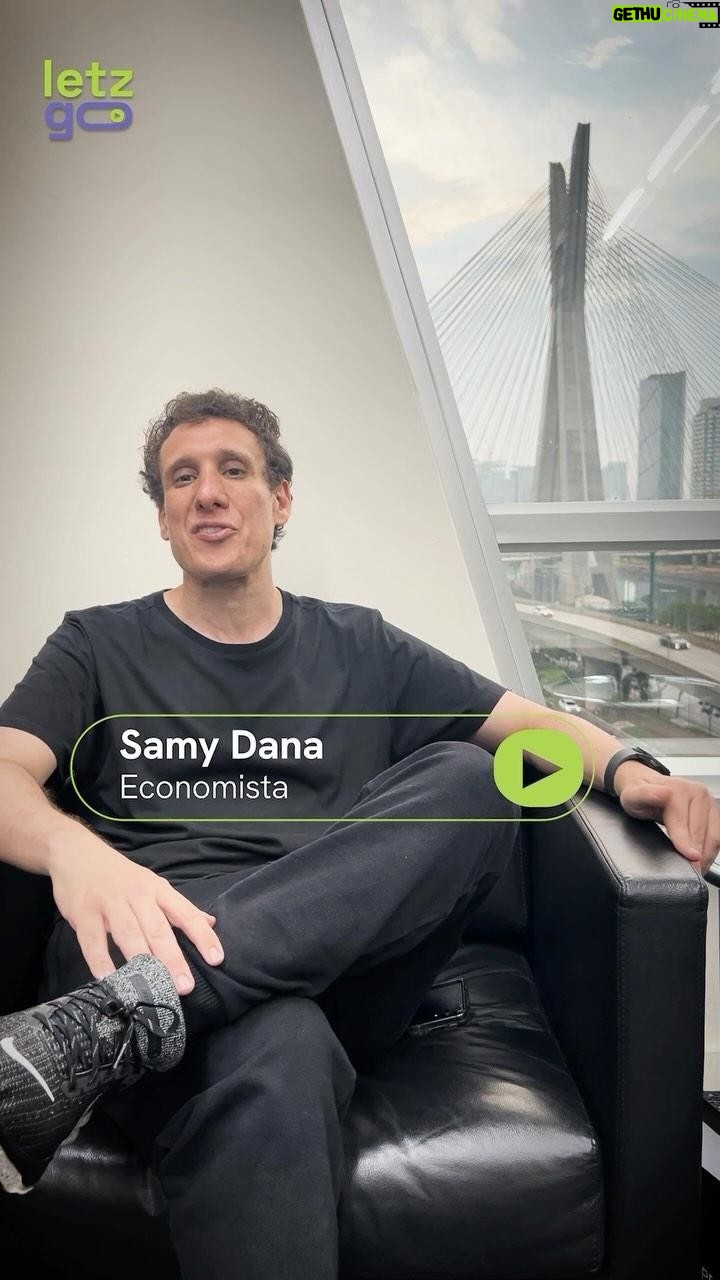 Samy Dana Instagram - IMPORTANTE! Na próxima segunda-feira, 04/12, nós estaremos juntos aqui no instagram com a LIVE: COMO EMPREENDER E DAR CERTO! Você que empreende, ou sonha em ter o seu próprio negócio, precisa vir ter essa aula gratuita de Finanças descomplicadas. Iremos te trazer dicas práticas de como fazer o seu negócio rodar e crescer. Tire suas dúvidas ao vivo e saia preparado pra aplicar metodologias que irão ajudar a melhorar os teus resultados! Marca na agenda e fica de olho nas nossas divulgações!