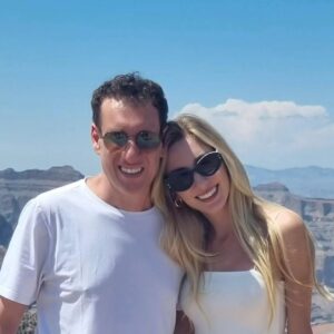 Samy Dana Instagram - Fim de mini férias com a  dona da pensão