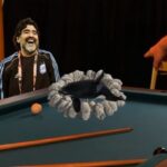 Samy Dana Instagram - Saiu o 2o episódio das melhores tacadas de sinuca que vc verá hj!!! ASSISTA AO VÍDEO COMPLETO, LINK NA BIO!!! #sinuca #trickshot #pool #bilhar #tacadas @programapanico