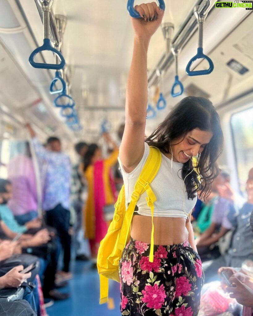 Samyuktha Hegde Instagram - Metro’ed to work 🚊