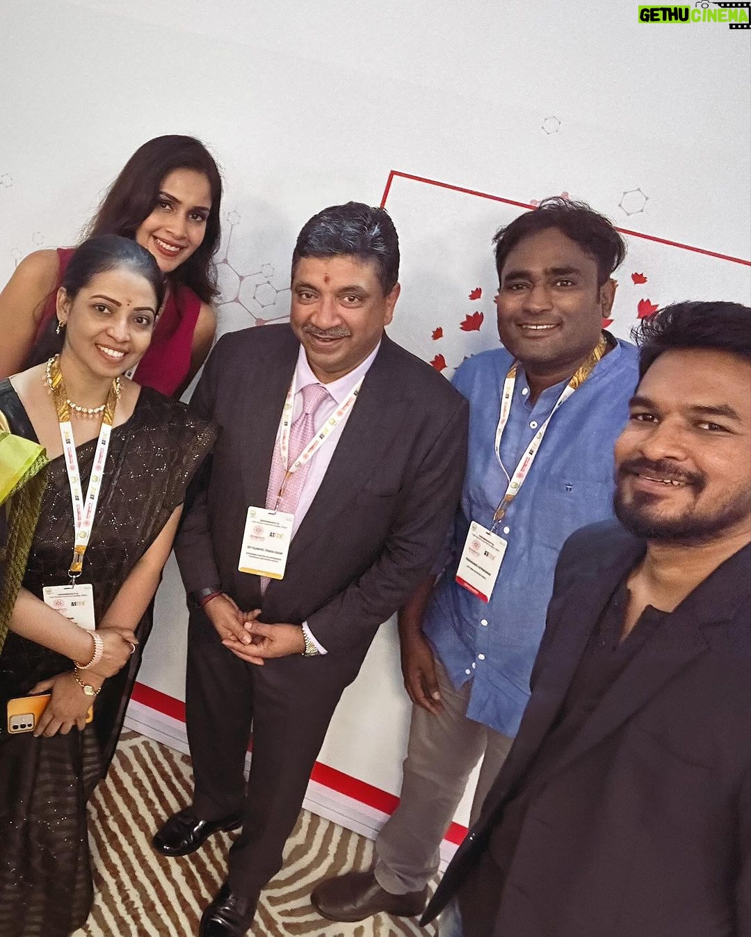 Samyuktha Shanmughanathan Instagram - What an exciting day ! Sharing some moments from today . Such an honor to meet honorable minster Dr. Palanivel Thiagarajan @ptrmadurai , he was so inspiring, took out time to talk to us and share some interesting anecdotes And to be a part of this amazing panel @madangowri @kaizen_malar premanand sethuraman and Varsha from the YouTube team at the Annual Technological Leadership Summit – UmagineTN’ 2024 @umaginetn . we spoke & shared some valuable insights on ‘From Passion to Positive Impact: Unlocking the power of YouTube’s Creator Economy’ @youtubeindia ♥️
