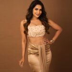 Samyuktha Shanmughanathan Instagram - Making the best use of Instagram Music library. ♥️ Makeup , Hair and Drape by @promakeup_chennai @mk_global_enterprises shot by @balakumaran.19 styled by @deekshitanikkam jewellery @heerbypriyanka