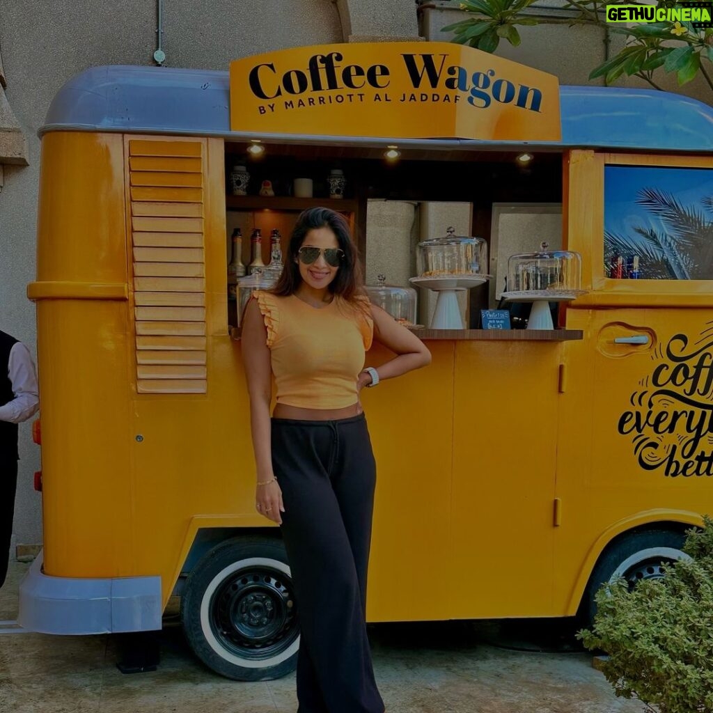 Samyuktha Shanmughanathan Instagram - Twinning with the coffee truck 🚚 Dubai, United Arab Emirates