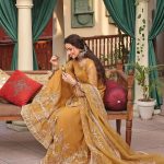 Sana Javed Instagram - ✨ Brand: @naqshiclothingstore Photography: @yasser.sadiq_ Videography: @filmsbybilal Stylist: @shaamlatiph Mua: @sunil_mua Art Direction: @afshan.khalid01