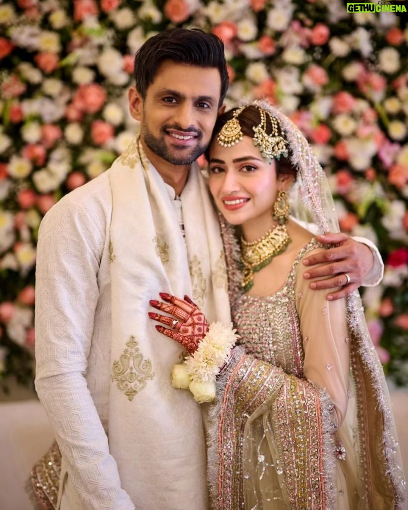 Sana Javed Instagram - Alhamdullilah ❤️ "And We created you in pairs" - وَخَلَقْنَاكُمْ أَزْوَاجًا