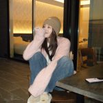 Sana Minatozaki Instagram - 새해여행🧦❄️もこもこもけもけ🤎
