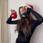 Sana Minatozaki Instagram - 올해도 내 산타는 @prada 🎅🏻🎁❤✨ #PradaHoliday23