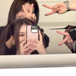 Sana Minatozaki Instagram – 바자때 현장사진들 풀어볼게여💋