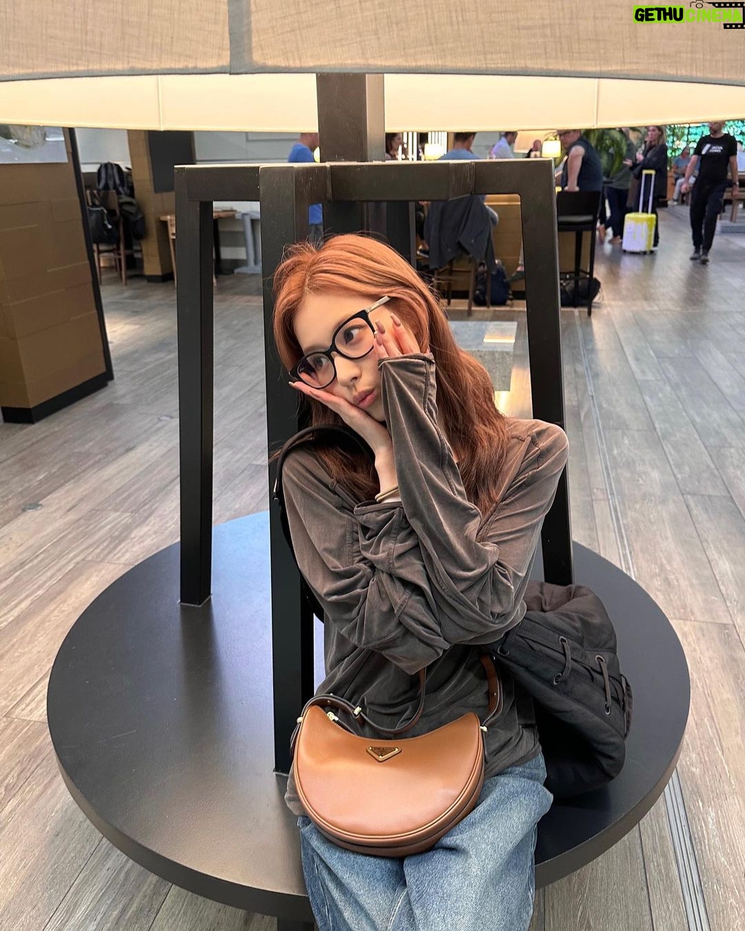 Sana Minatozaki - 2 Million Likes - Milan ✈️➡️ Bangkok
