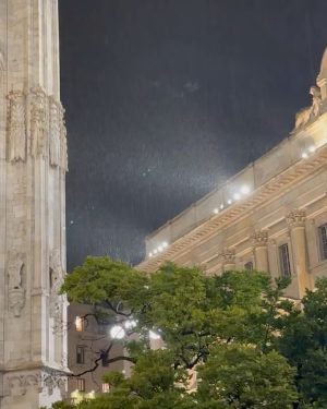 Sana Minatozaki Instagram - 비오면 한번씩 맞아주기🌂🌧️
