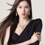 Sana Minatozaki Instagram - グラフのジャパンアンバサダーに就任しました🖤 これから様々なスタイルで極上のダイヤモンドの魅力をお届けします💎 @graff #PR #GraffDiamonds #GRAFFxSANA #グラフ #JAPAN