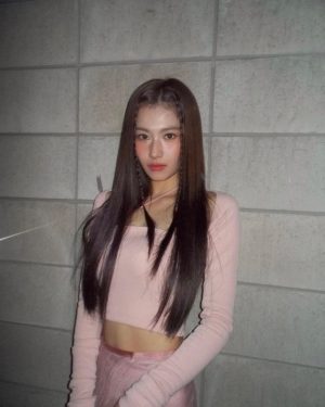 Sana Minatozaki Instagram - 🎀🩰🪩