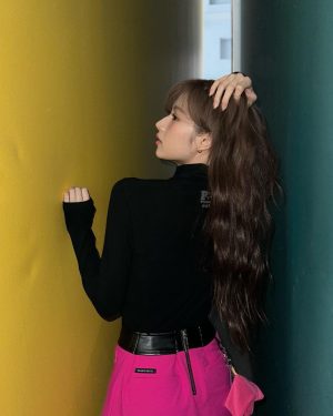 Sana Minatozaki Instagram - 파리게이츄👄💞🖤
#ad @pearlygates_korea