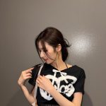 Sana Minatozaki Instagram - 나 묶는거 좋아하는거 같애🤍🩶🖤 Houston, Texas