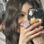 Sana Minatozaki Instagram - 뉴 트와이스 우정링💍🩷✨ Globe Life Field