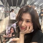 Sana Minatozaki Instagram - 뉴 트와이스 우정링💍🩷✨ Globe Life Field