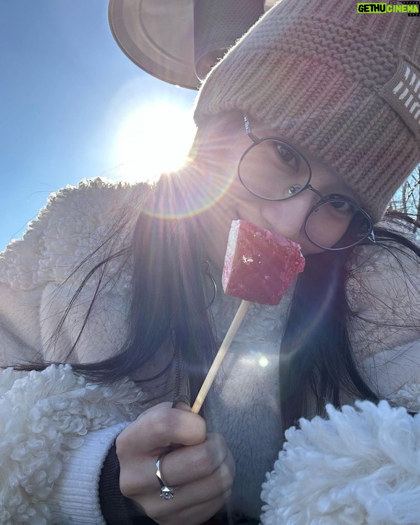 Sana Minatozaki Instagram - 내 올해 휴가 첫번째 버킷리스트 성공💟✅