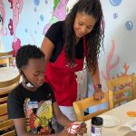 Sanaa Lathan Instagram - Happy Thanksgiving, my Loves. Had the best morning ever w/ @luvelisaperry & @morereginahall visiting & baking cookies for the kids of the #RonaldMcDonaldHouse Wishing you all so much laughter, bomb ass food and wonderful family time this weekend ❤️ Ronald McDonald House Charities of Southern California