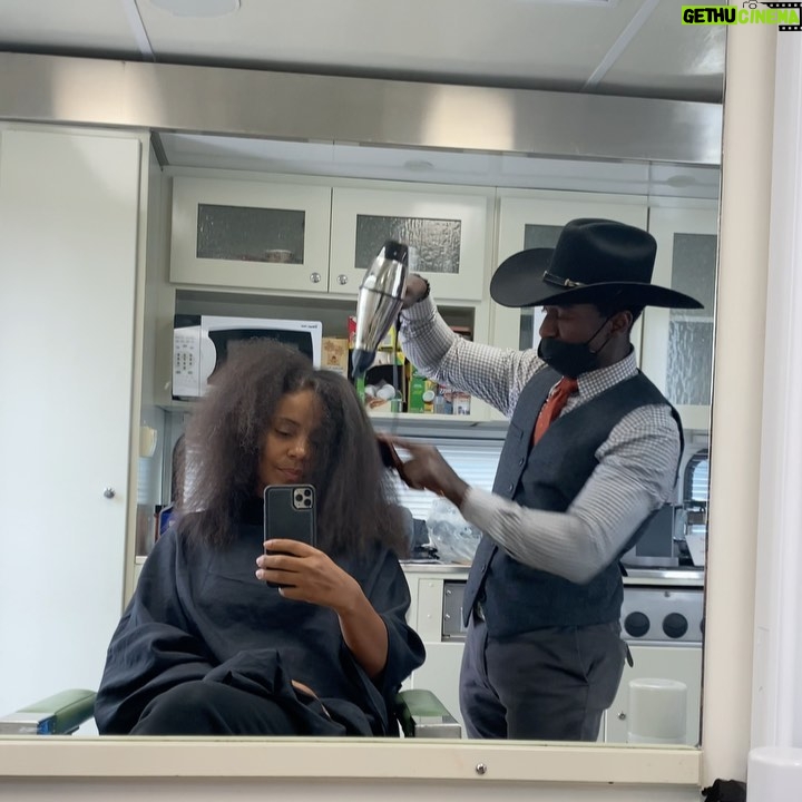 Sanaa Lathan Instagram - @DayvidWilson shows up like this everyday 🖤 😍 #BLACKCOWBOYS #ONTHECOMEUP💫 #OTCU On The Come Up