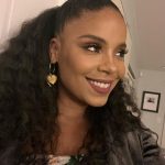 Sanaa Lathan Instagram - Twinkle sparkle tinsel dreams City of angels sings for me Songs of Christmas hope and rest Wishing you the very best… Of everything 💫