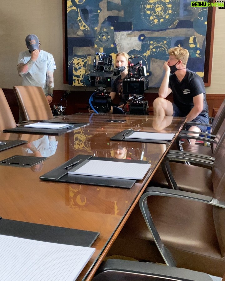 Sanaa Lathan Instagram - That time #bestmanfinalchapters creator @malcolmdlee showed off his acting chops as Harper’s lawyer. 🤹🏽♀️#behindthescenes #tbt New York, New York