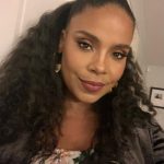 Sanaa Lathan Instagram - Twinkle sparkle tinsel dreams City of angels sings for me Songs of Christmas hope and rest Wishing you the very best… Of everything 💫