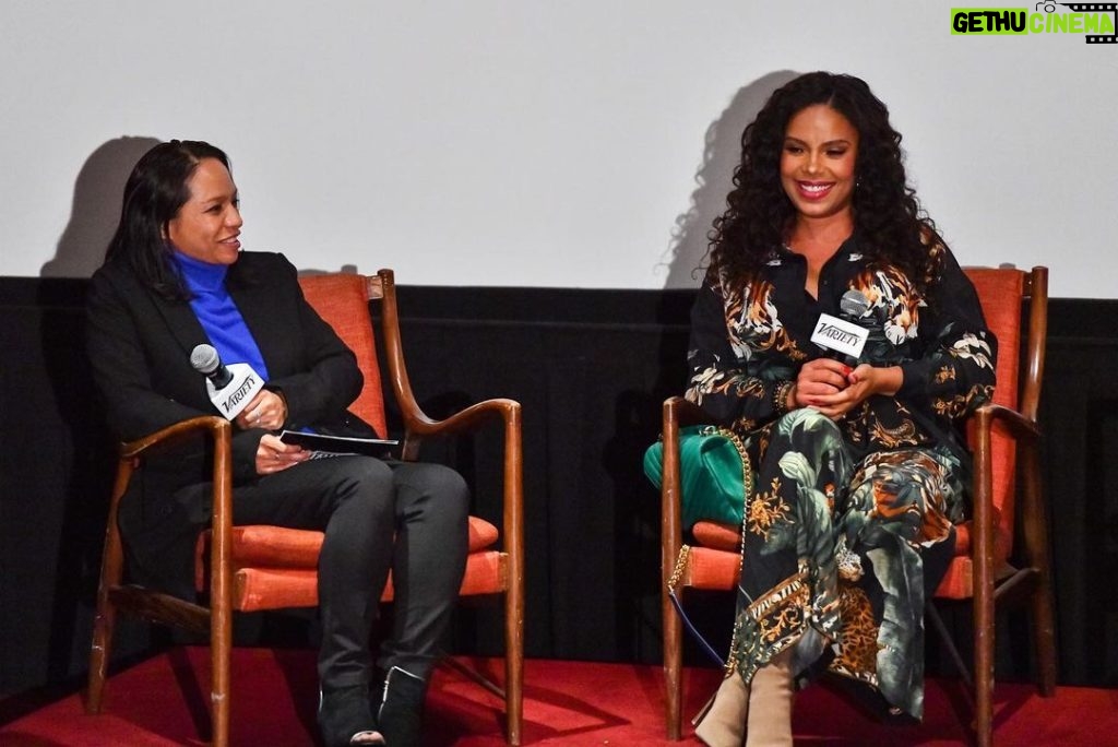 Sanaa Lathan Instagram - Thank you @variety & @jazzt21 for this wonderful special screening and Q&A of #ONTHECOMEUP💫🔥💫We had a blast. 🥰