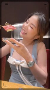 Sananthachat Thanapatpisal Instagram - นัมเบอร์วันนน Omakase เนื้อ A5 จากญี่ปุ่น ! อร่อยทุกคำจริงๆค่ะ เนื้อถูกนำไปทำหลากหลายเมนูแบบเพอรเฟคทุกคำ ถ่ายมาให้ดูไม่ครบน้า จริงๆมีเยอะกว่านี้อีกกก คนรักเนื้อห้ามพลาดดด Homura Wagyu Omakase