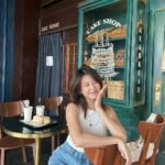 Sananthachat Thanapatpisal Instagram - ชีสเค้กร้านนี้อร่อยมาก มุแงงง 🍰 . เก็บตกโพสจากทริปเกาหลีค่า คาเฟ่นี้อยู่ที่อินชอน ร้านติดริมทะเลเลย ทุกเมนูเป็นชีสเค้กหมดเลย อยู่ที่ว่ารสชาติไหน ฝนสั่งมาสองชิ้น คืออร่อยเลยยย บรรยากาศร้านก็น่ารักก ร้านชื่อ 27 cheese 🧀