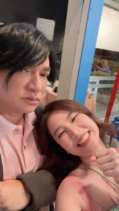 Sananthachat Thanapatpisal Instagram - เหมยลี่รักพี่ก๊อบที่สุดในโลกเยยยยยยย #เป็นต่อ