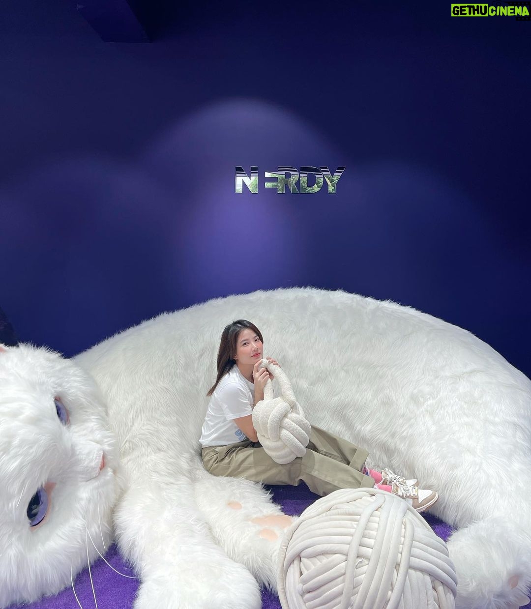 Sananthachat Thanapatpisal Instagram - 🐱💜 Nerdy