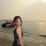Sananthachat Thanapatpisal Instagram – Feels like 50*c 

#swimsaicxkaosupassara 
.
📷 @titielaliita ผจกชั้นถ่ายรูปสวย อิ้อิ้