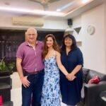 Sanaya Pithawalla Instagram - Anyone as great as god for me , It’s my parents ♥️ Happy Anniversary mommy and daddy . My lifeline and my everything 🤗🥰😘 One of their fav songs on their special day 🌹