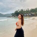 Sanaya Pithawalla Instagram - Take me back to the islands 🤌🥹🏝️👙 The last picture is my favourite 🤭 #thailanddiaries 🇹🇭 Koh Phangan