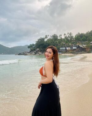 Sanaya Pithawalla Instagram - Take me back to the islands 🤌🥹🏝️👙
The last picture is my favourite 🤭
#thailanddiaries 🇹🇭