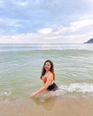 Sanaya Pithawalla Instagram - Take me back to the islands 🤌🥹🏝️👙
The last picture is my favourite 🤭
#thailanddiaries 🇹🇭