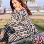 Sanaya Pithawalla Instagram - Striking a deal with God 💗 #iykyk