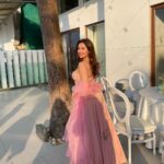Sanaya Pithawalla Instagram - Sun lo na 💗