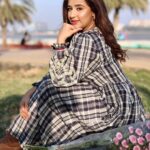 Sanaya Pithawalla Instagram - Striking a deal with God 💗 #iykyk