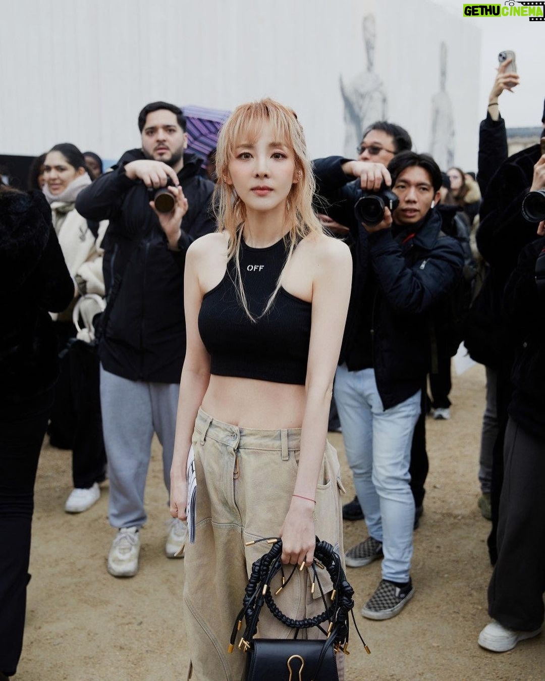 Sandara Park Instagram - #Dara #SandaraPark #PFW #2024 @off____white photo by @jaylim1 Paris, France